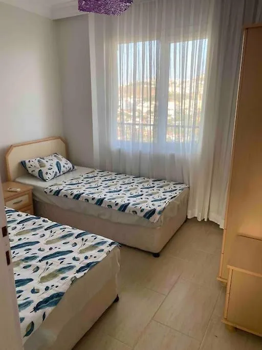 Deniz Manzarali, Havuzlu Ve Bahceli Triplex Villa Kusadasi