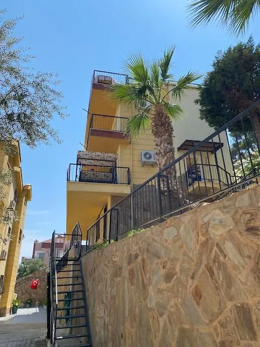 Deniz Manzarali, Havuzlu Ve Bahceli Triplex Villa Kusadasi Turkey