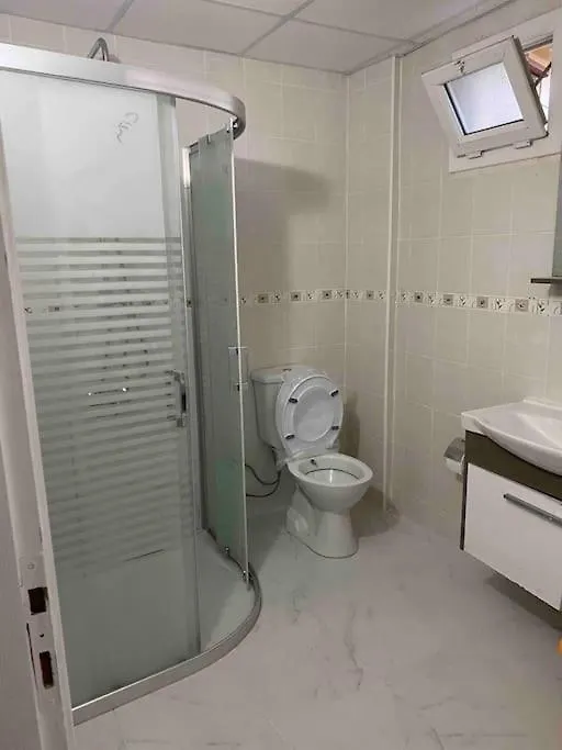 Deniz Manzarali, Havuzlu Ve Bahceli Triplex Villa Kusadasi